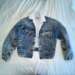 LEVI’S VINTAGE SHERPA FLEECE ACID DENIM JACKET